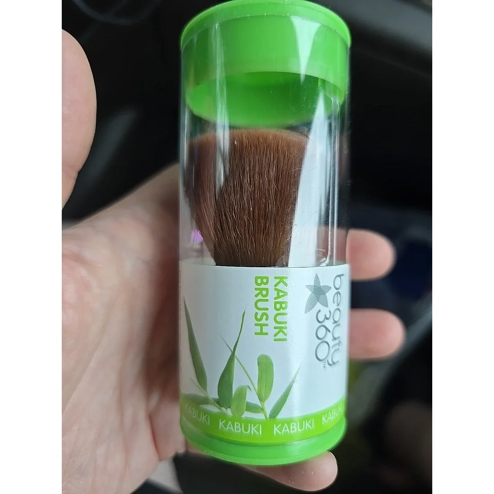 Beauty 360 Kabuki Brush New Sealed 2016 CVS 453498 1015B Makeup Tools